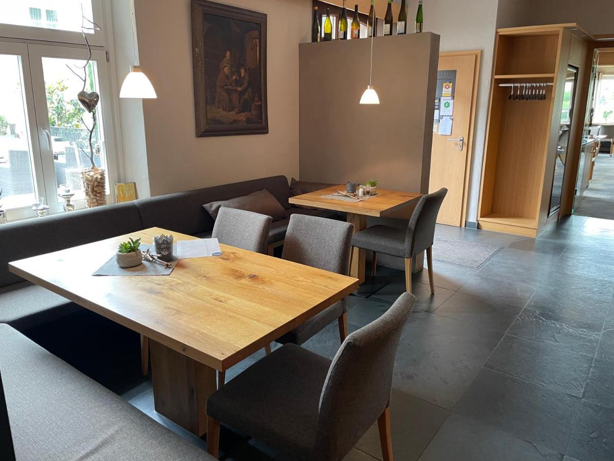 Weingutshotel Piesporter Goldtroepfchen エクステリア 写真